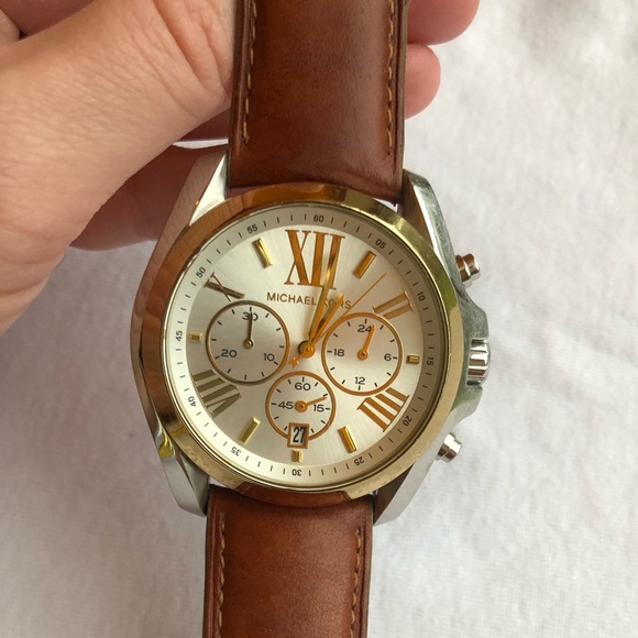 Michael Kors Watch - Picture 5 of 5